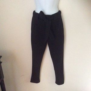 Black cotton ankle pants